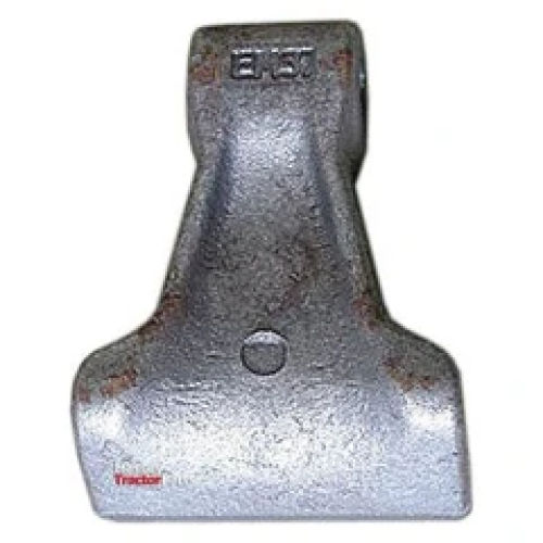 Hammer Flail, Top width: 40mm, Bottom width: 85mm, Hole Ø: 14.5mm, Radius 100mm - Replacement for Agromec, Agrimaster, Zanon To fit as: 3002322 | Sparex Part No.S.78896 0.74 kg